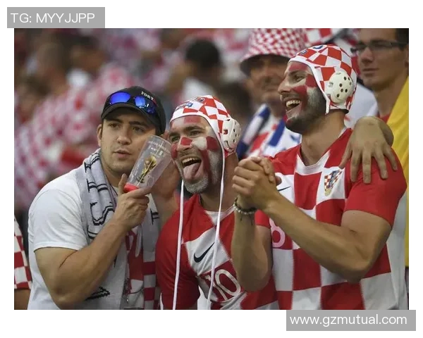 欧洲与南美足球明星赛盛况空前球迷狂欢共庆足球激情之夜 欧洲与南美足球明星赛盛况空前球迷狂欢共庆足球激情之夜